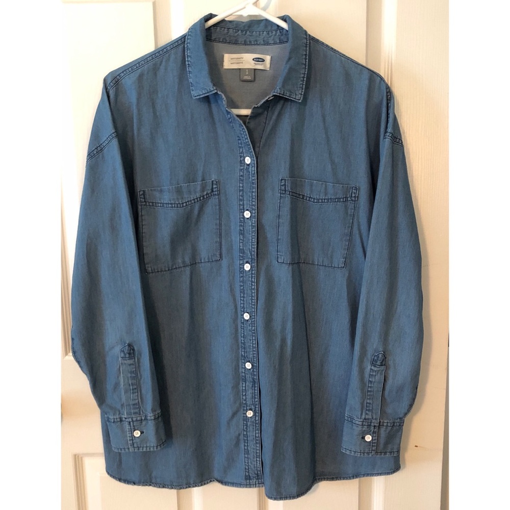 Maternity chambray oxford